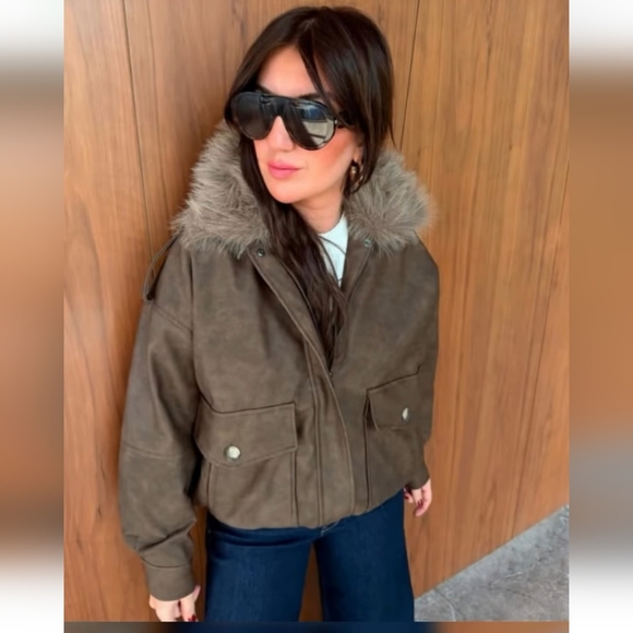 Zara Faux Suede With Removable Collar - Picture 8 of 10